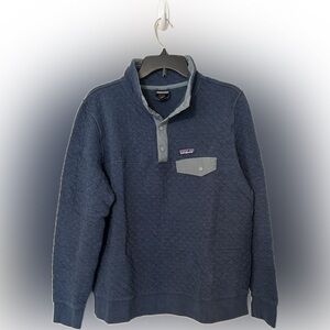 Patagonia Quilted Navy Snap-Front Pullover with Gray Trim
